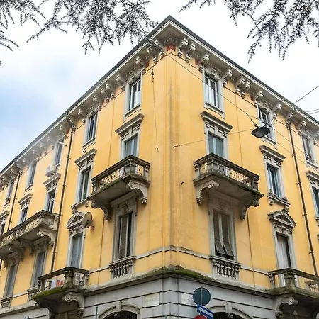 888 - 100mt M1 Pasteur Apartment *